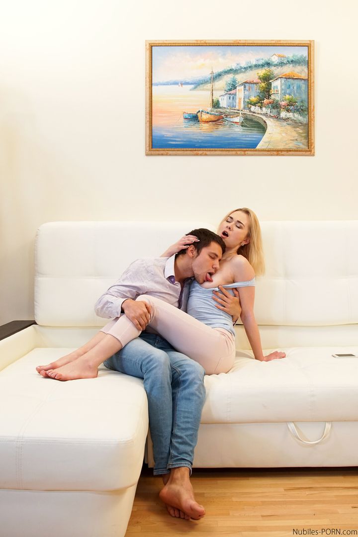 Young Russian Couple Fuck - S11:E6