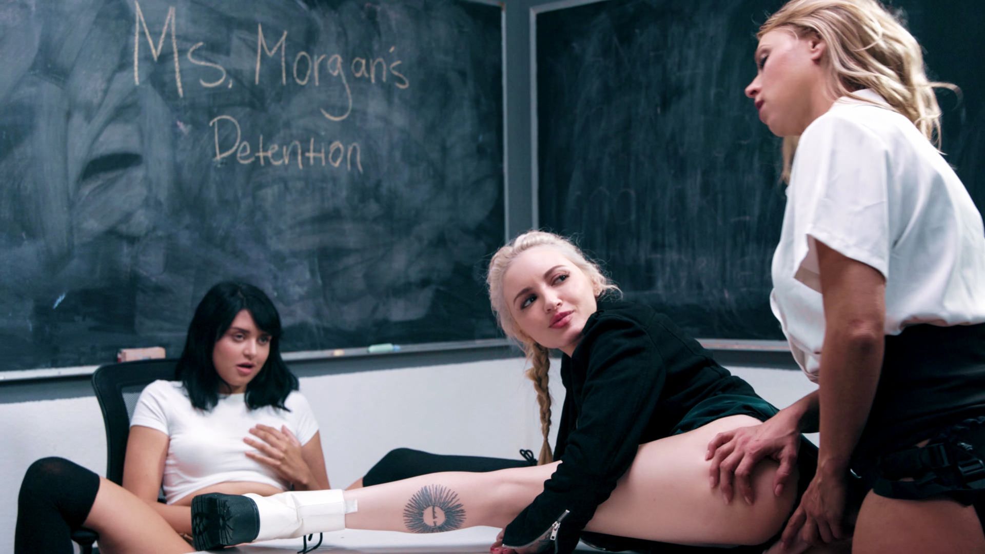 Lez Be Bad - The Rule Of The School