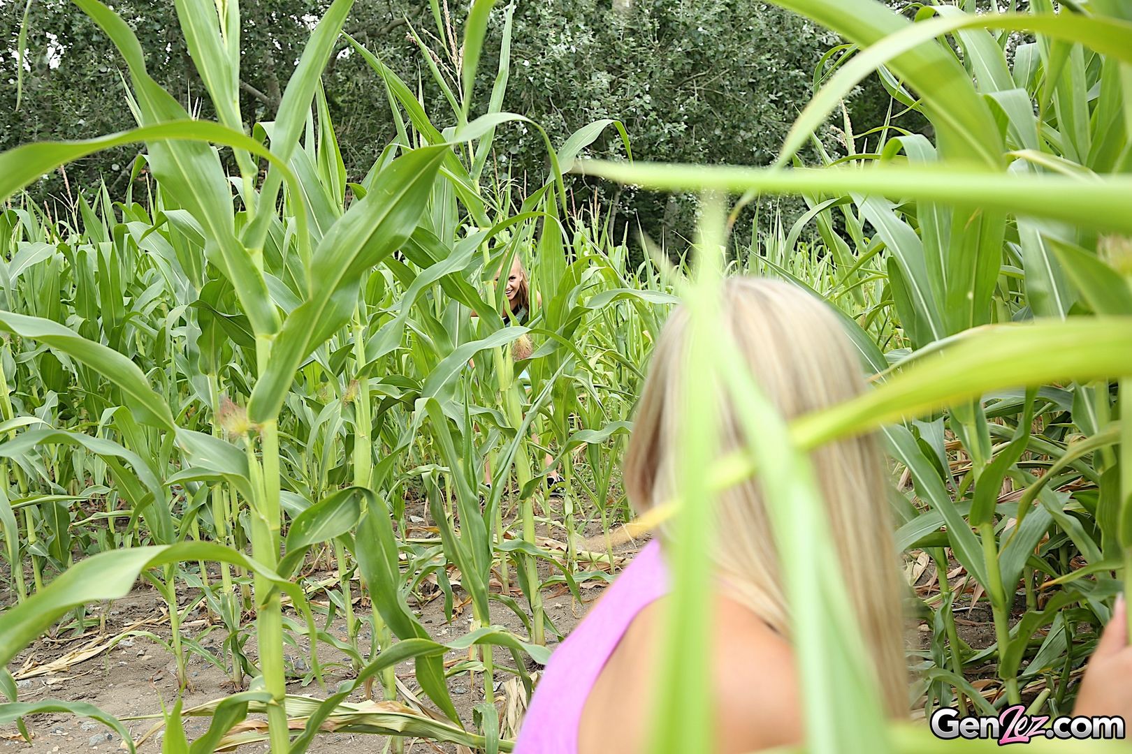 Corn Fed Carnal Cuties Get It On