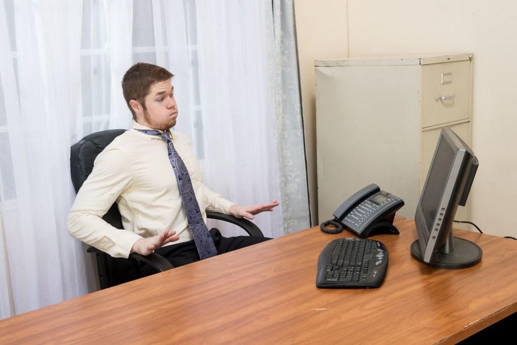 Silvia Saige Catches Horny Employee in Her Office!