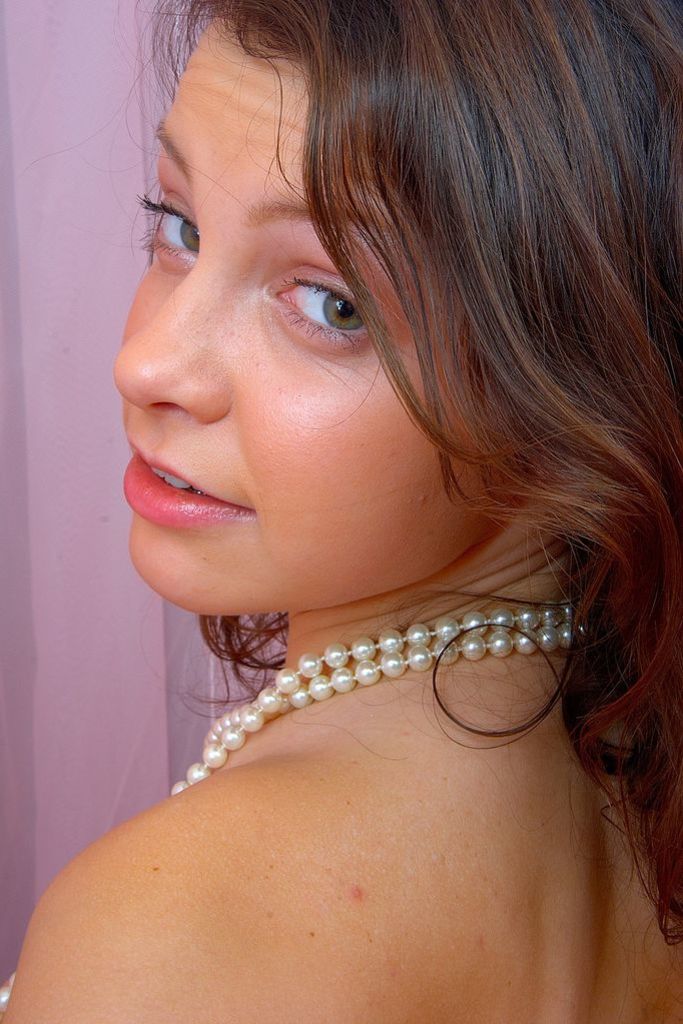Teen Vicki Stuffs Her Shaved Pussy With Ribbed Dildo