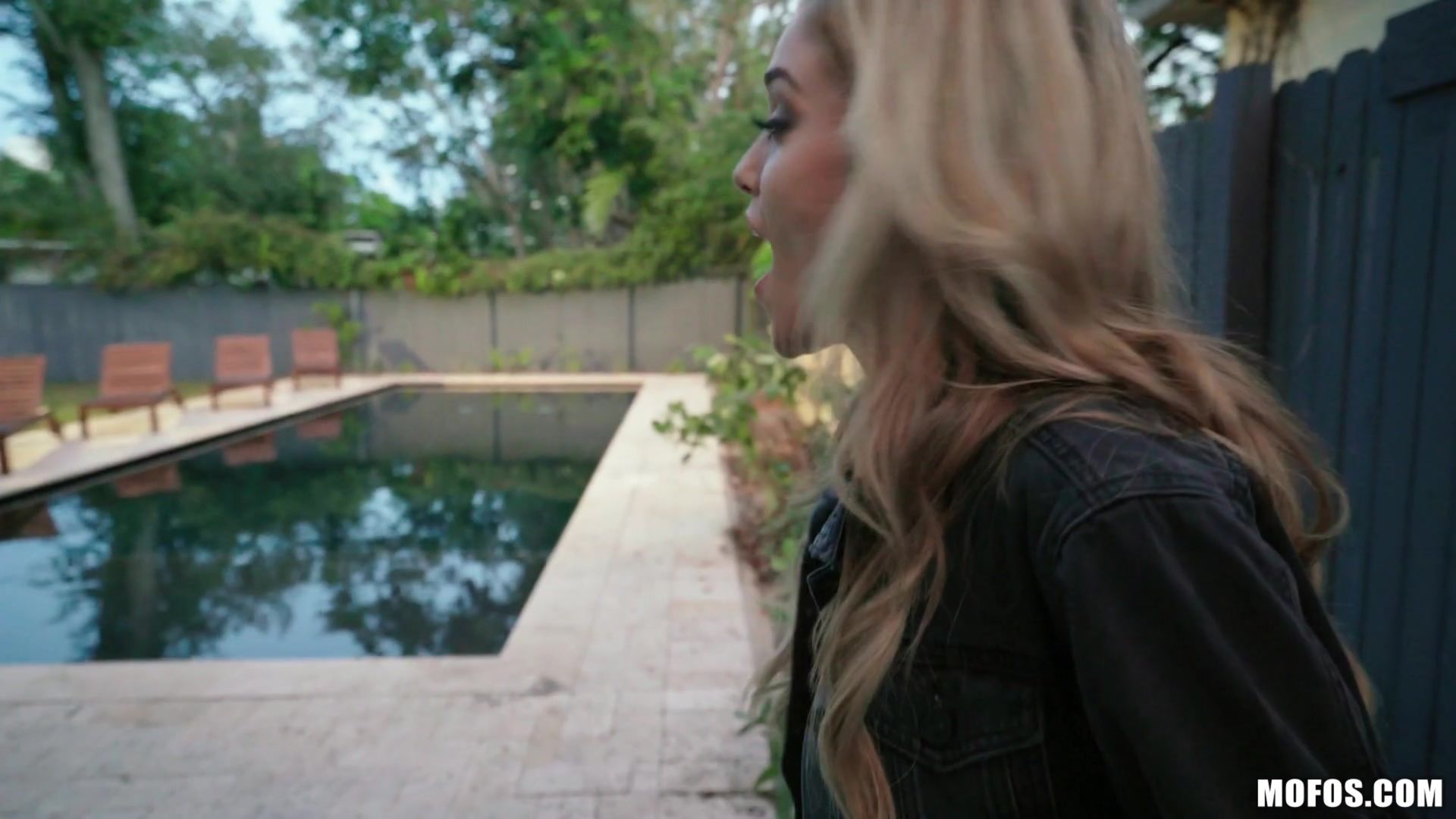 Breaking & Entering Lesbian Couple
