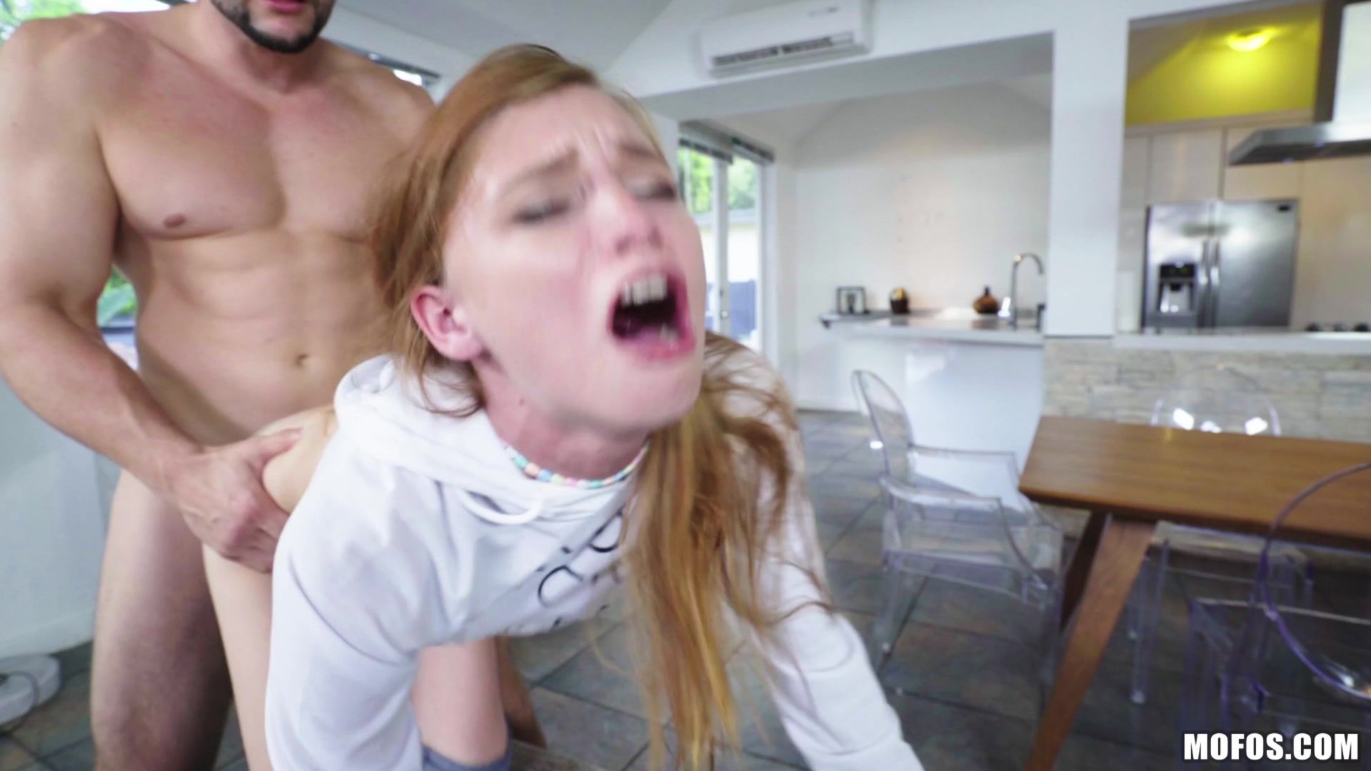 Teen Cutie Ava Parker