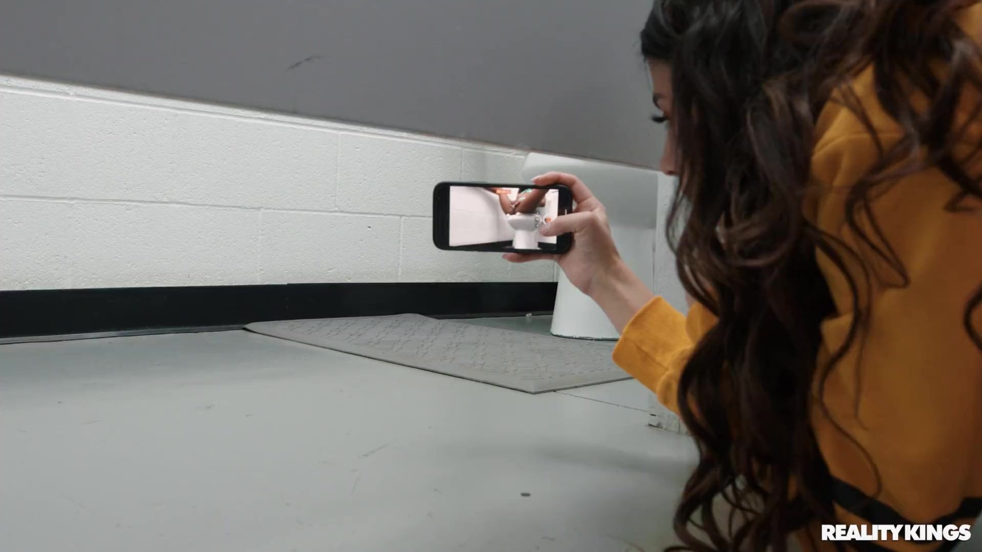 Public Bathroom Prank And Fuck