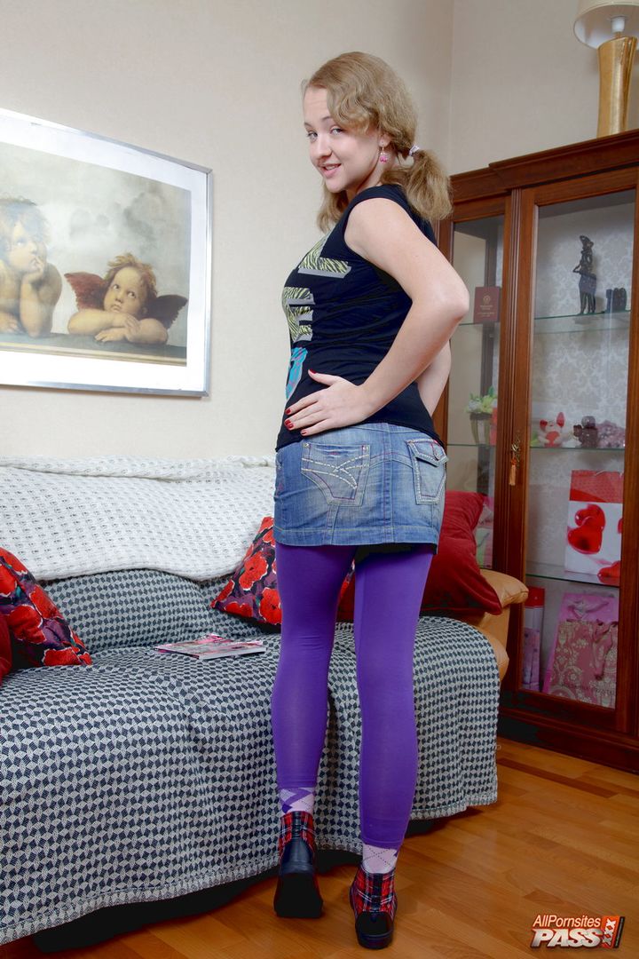 Big titty teen Tatyana railed