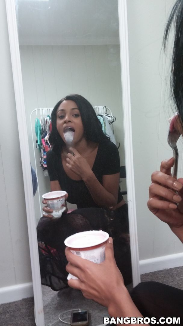 Mocha Skinned Cutie Interracial Fucking