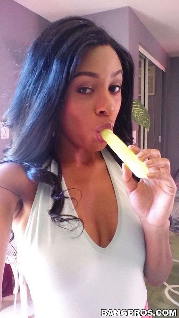 Mocha Skinned Cutie Interracial Fucking