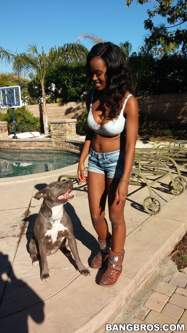 Sexy All Natural Ebony Tits