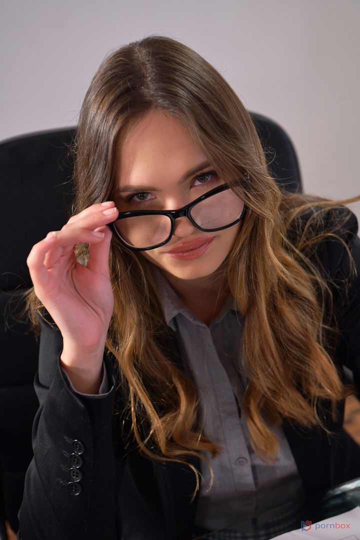 Shy Guy Fucks Slutty Colleagues Kira Queen and Irina Cage at the Office GP2303