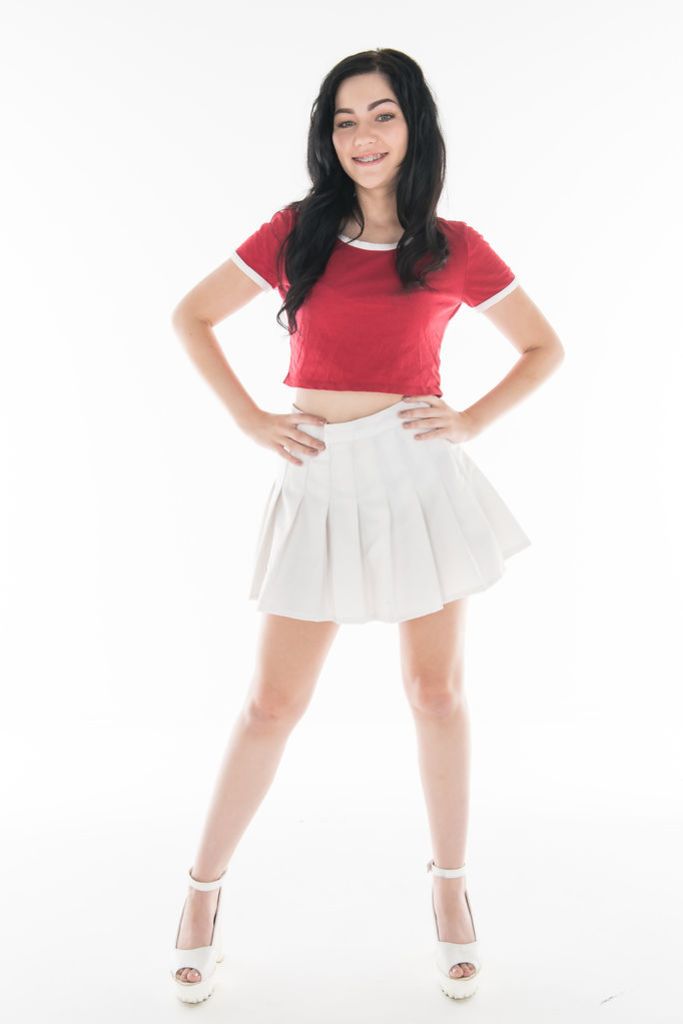 Naughty Petite Teen Karly Baker is a Screamer!