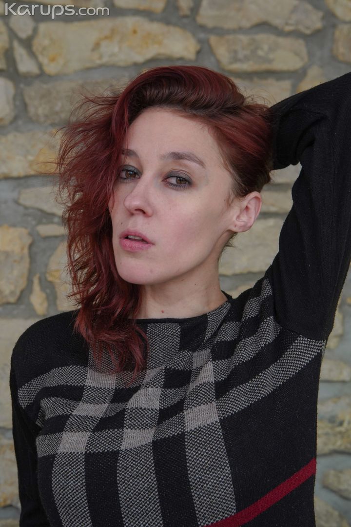 SLUTTY REDHEAD
