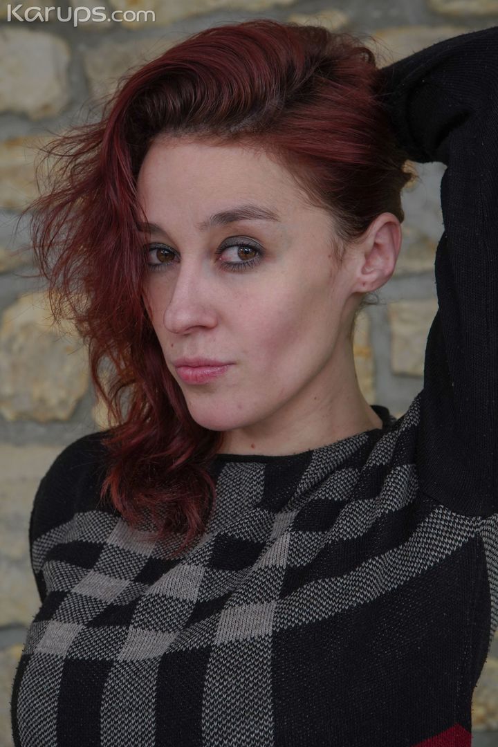 SLUTTY REDHEAD