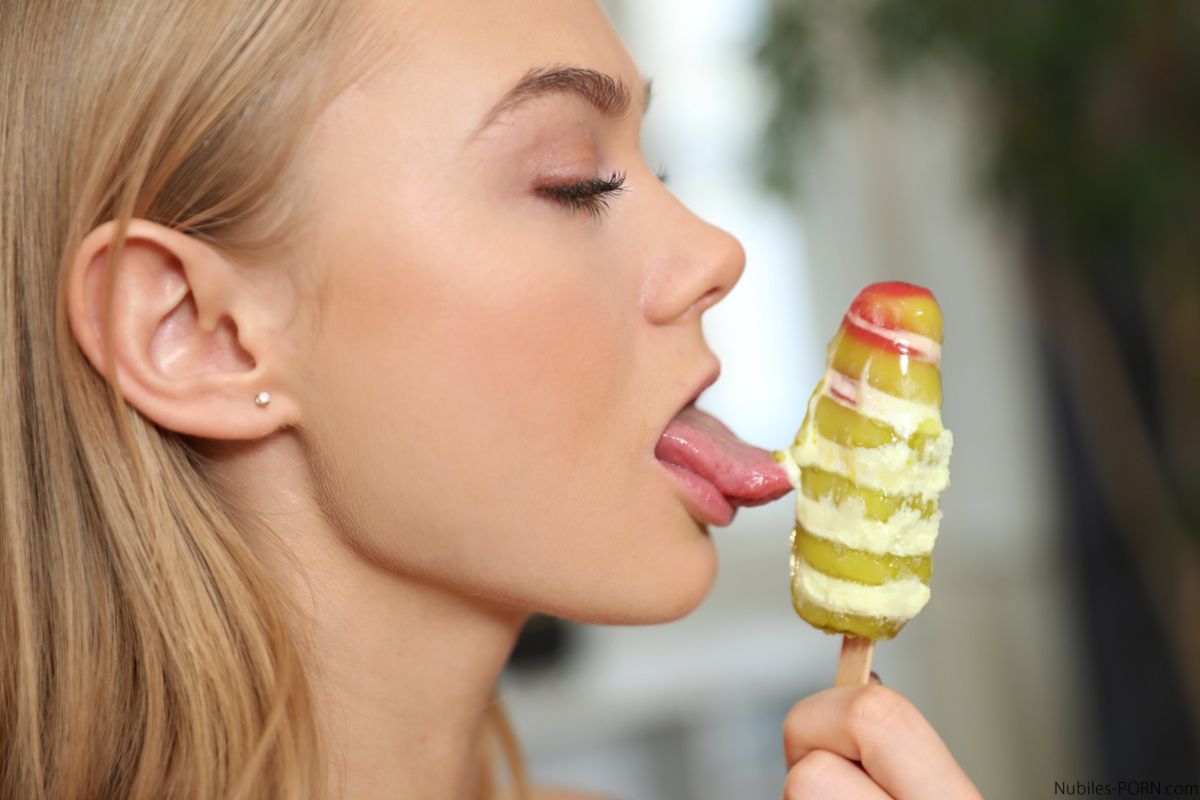 Ice Pop - S10:E6