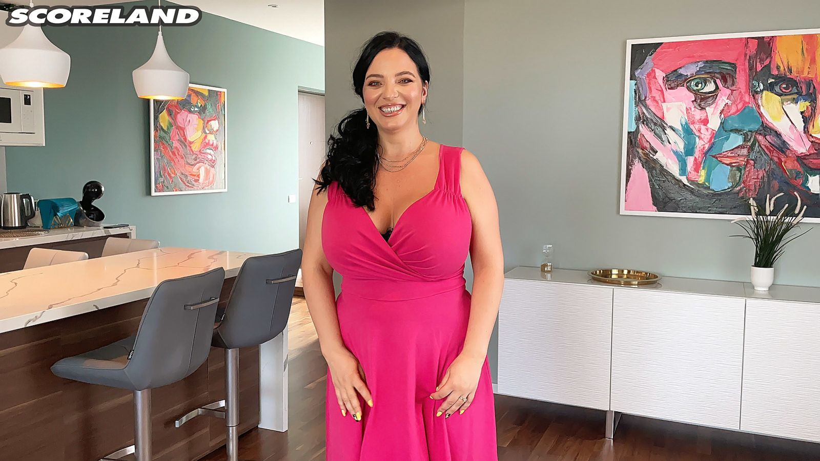 Joana Gets Her Bliss On