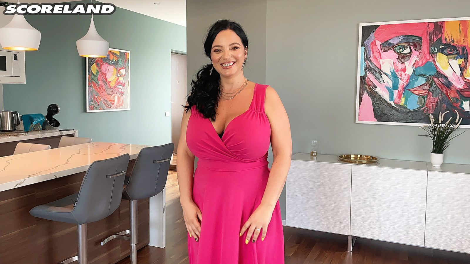 Joana Gets Her Bliss On