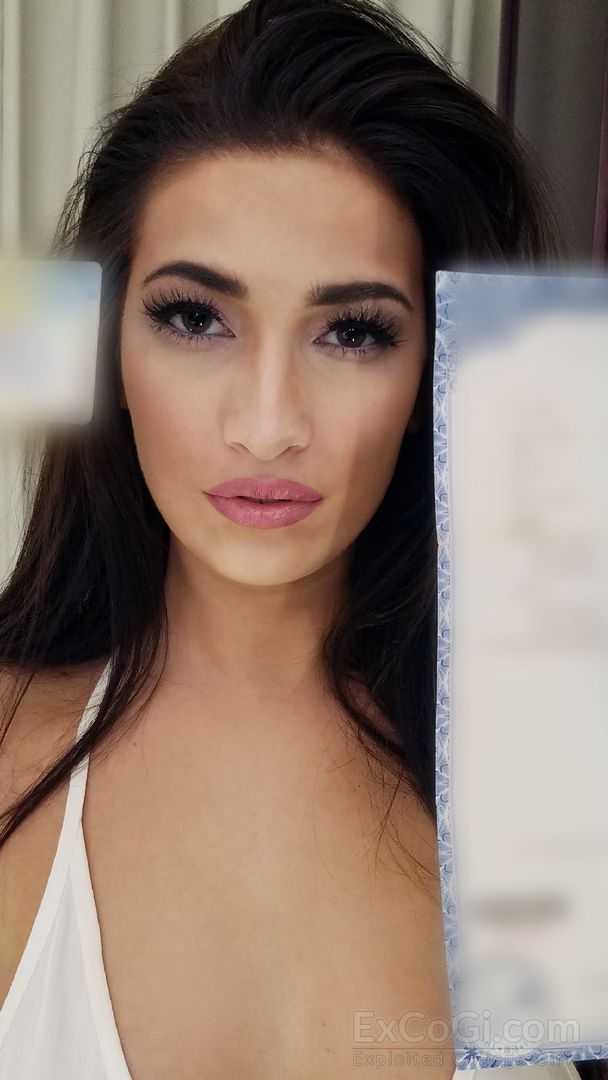 OLIVIA 236