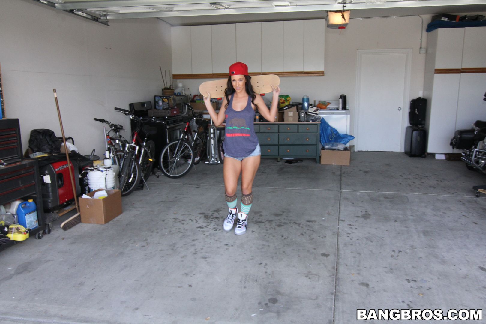 Skater Chicks Love Big Black Dicks
