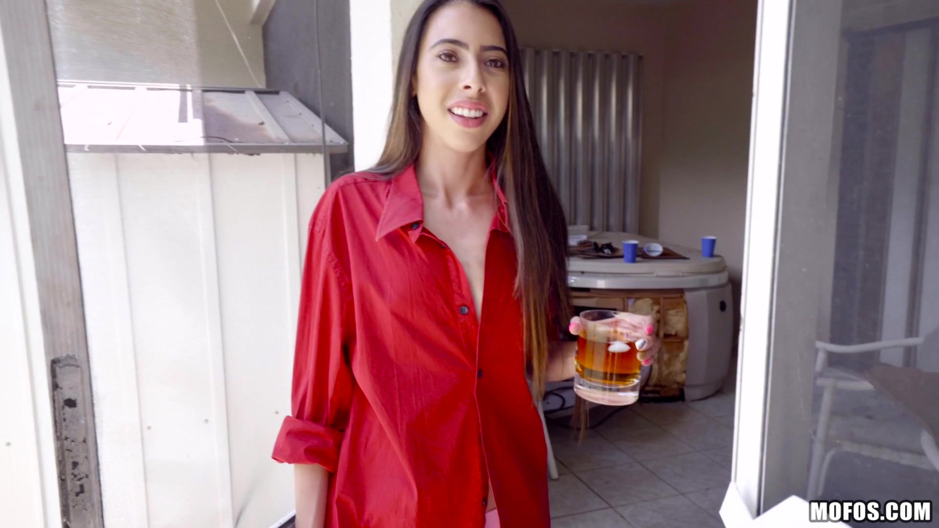 Loud Neighbor Apologizes With Pussy