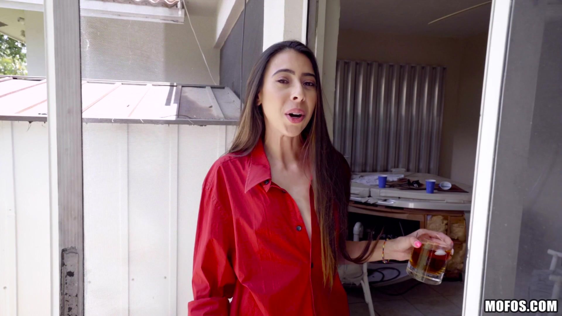Loud Neighbor Apologizes With Pussy