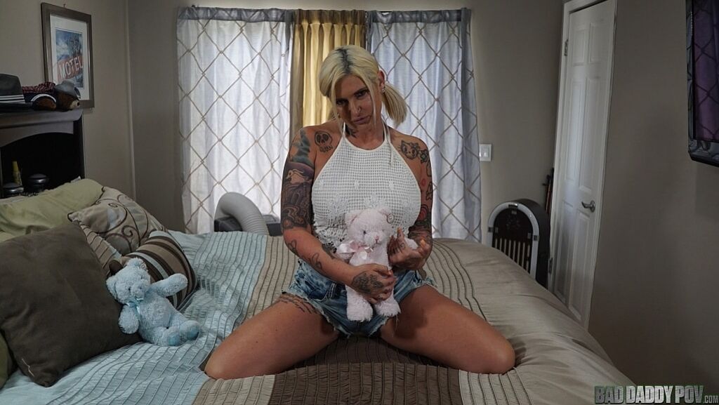 Payton Sin Claire Needs A Grown Man To Take Care Of Her