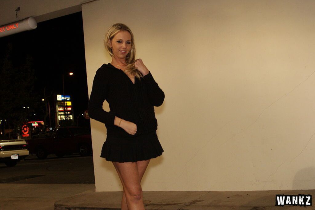 Hot Blonde Teen Gets Picked Up At The Mall