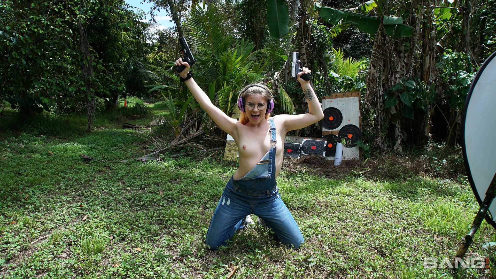 Taylor Blake Shoots Guns And Gets Fucked At A Public Gun Range