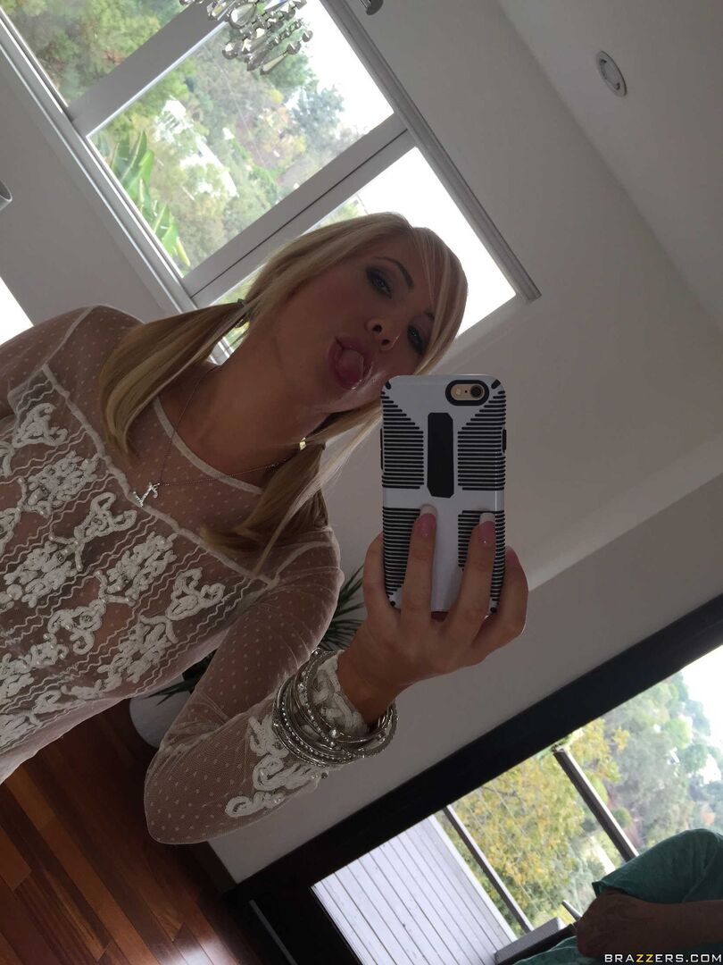 Let Me Take A Brazzers Selfie!