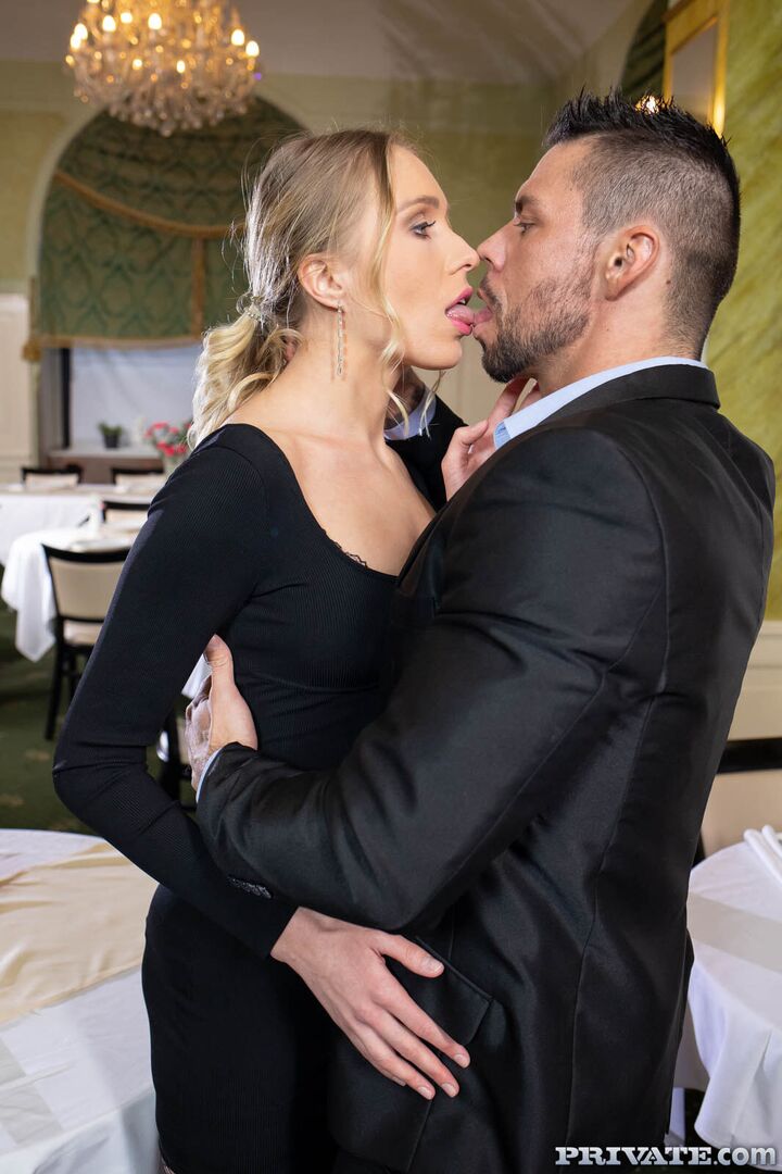 Angelika Grays, Wedding Planner Addicted to Anal