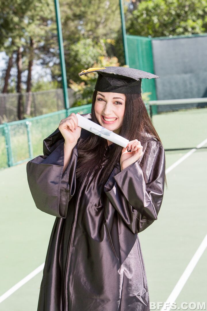 Best Friends Graduate