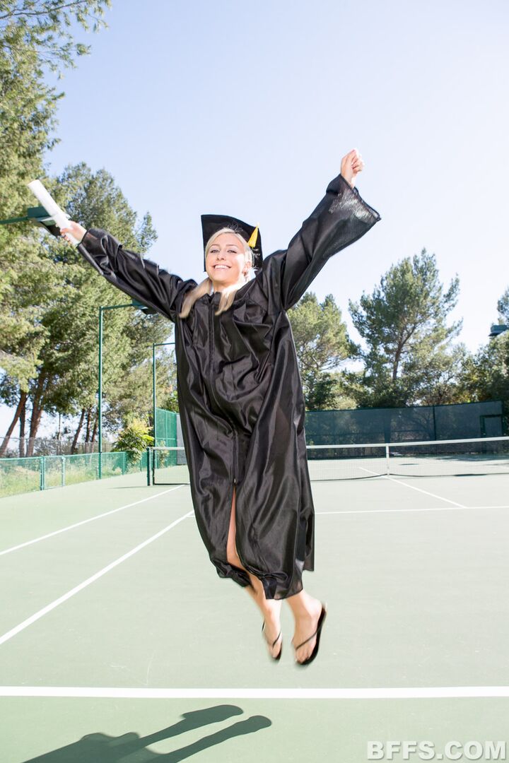 Best Friends Graduate