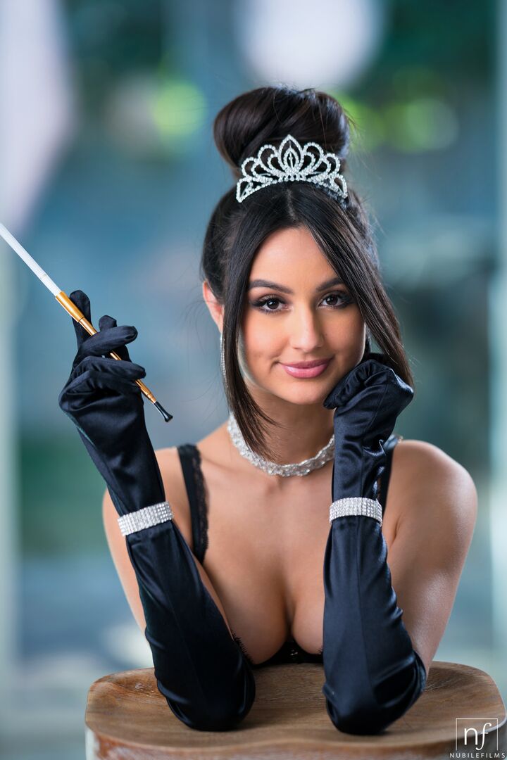 June 2022 Fantasy Of The Month - S3:E5