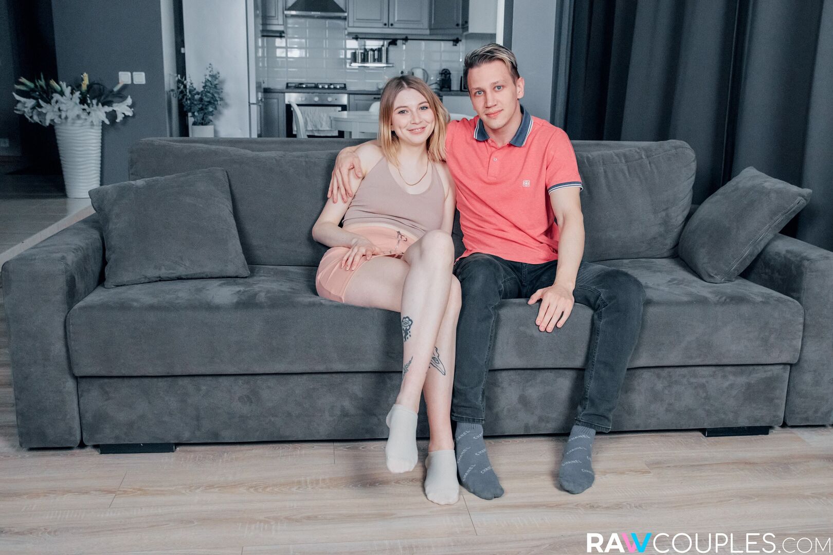 Gentle couple gets doggy orgasms