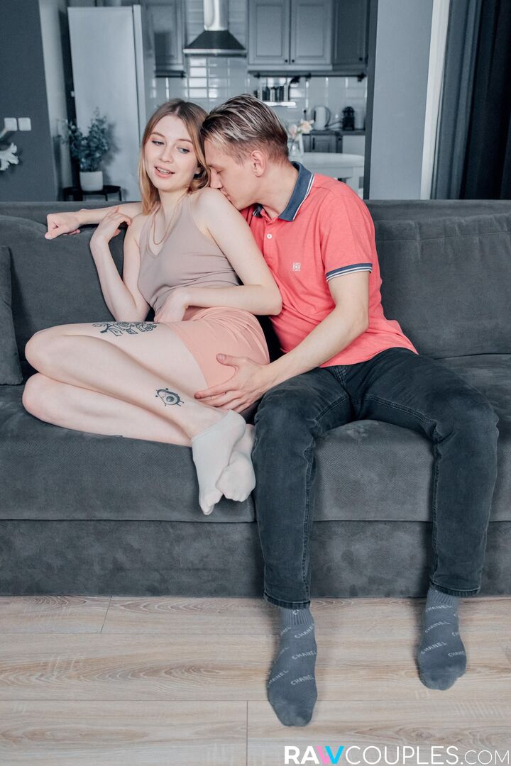 Gentle couple gets doggy orgasms