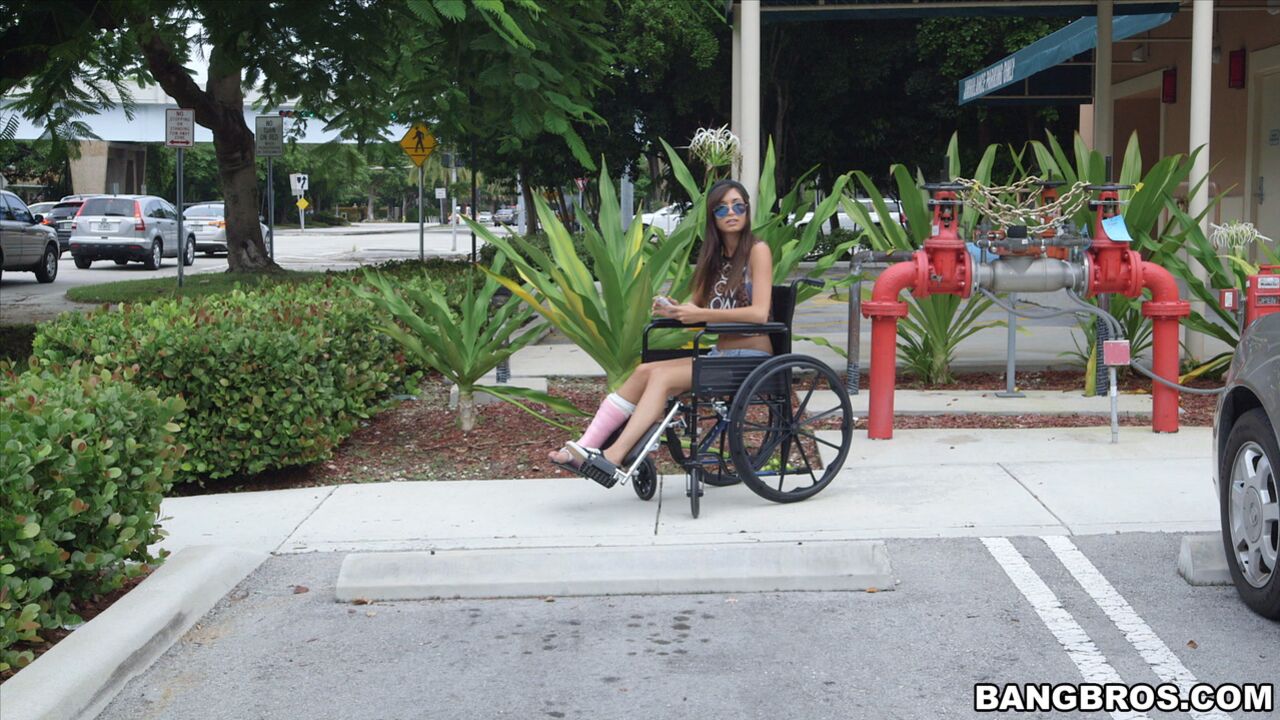 Wheelchair petite amateur gets fucked