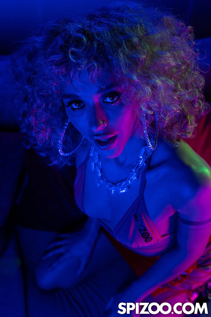 GeishaKyd Gets Intimate With Max Dior
