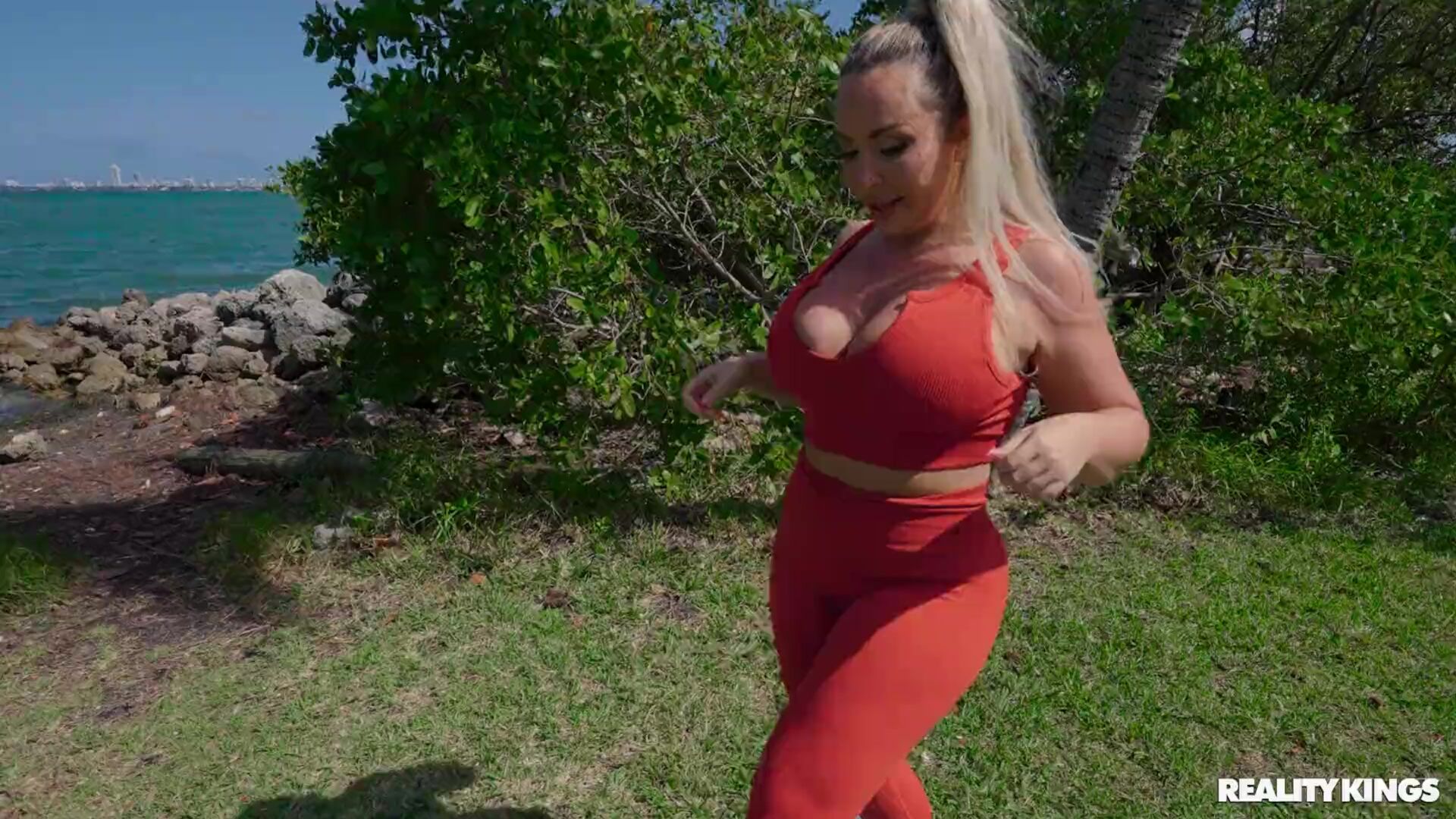 Big Booty and Bendy