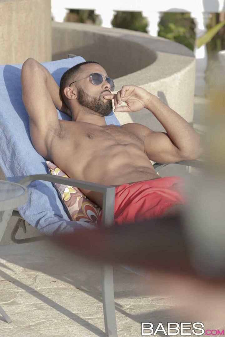 Swooning in the Sun