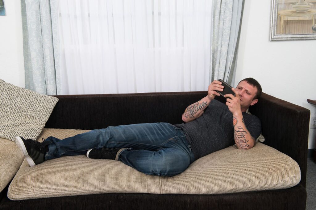 Mandy Muse Sits On Mr. Pete's Face and Gets Drilled!