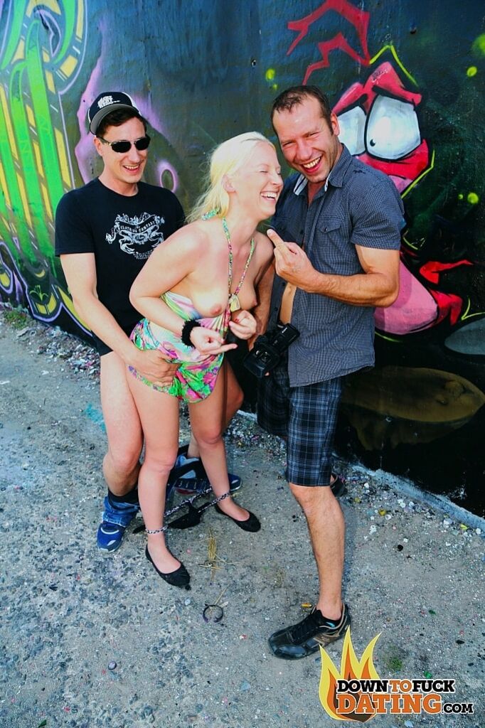 Jessy Key: Pound My Pussy In Public