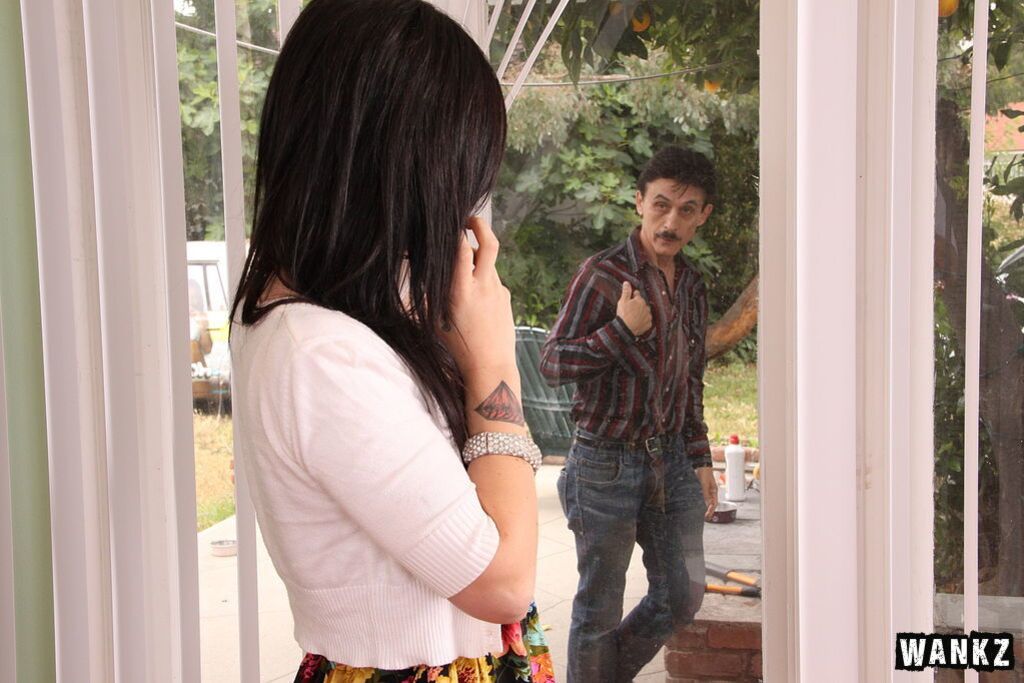 Dirty Harry Gives Slutty Karissa Hard Cock.