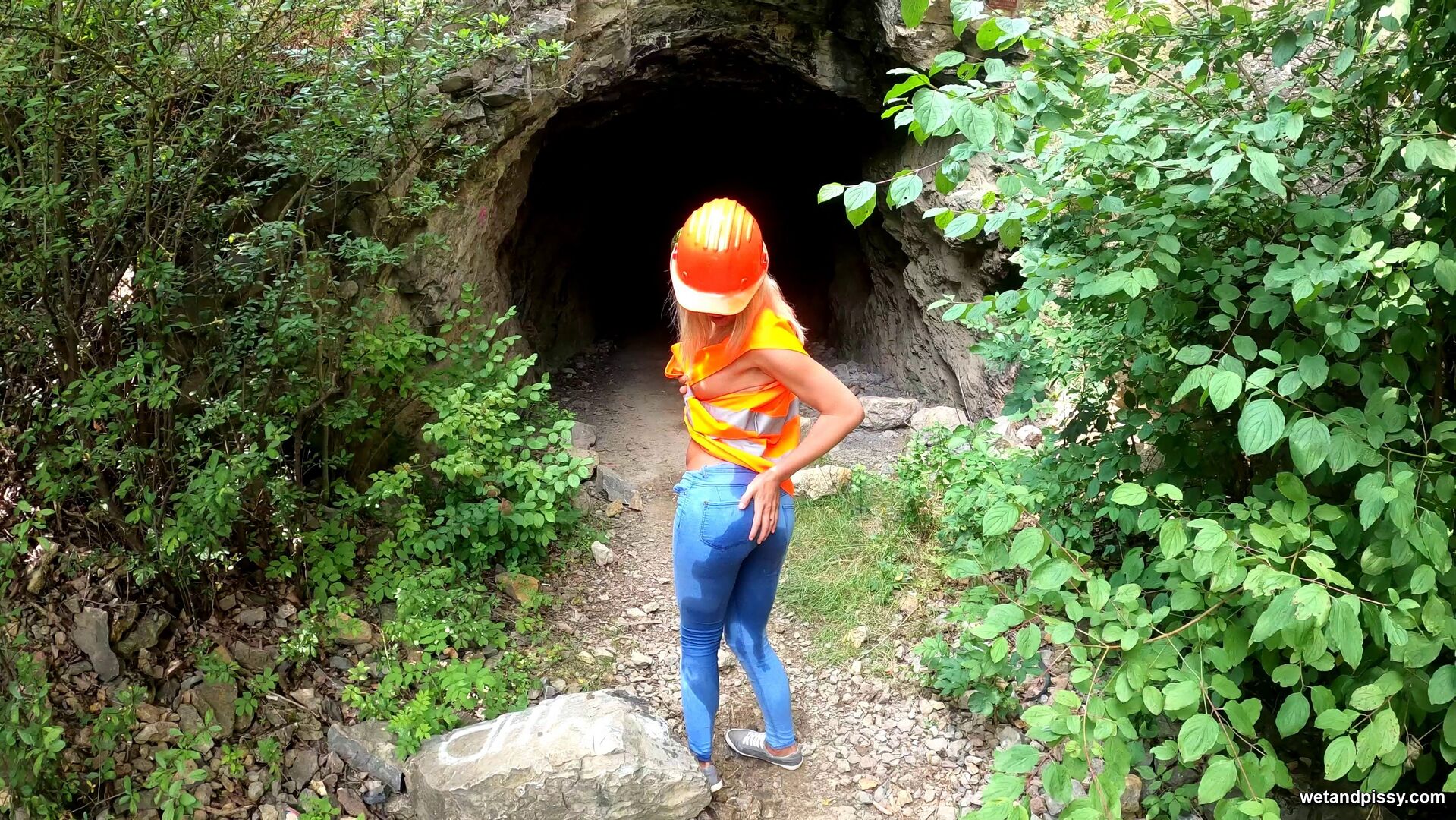 CLAUDIA MACC — CLAUDIA IN NATURE PART 2