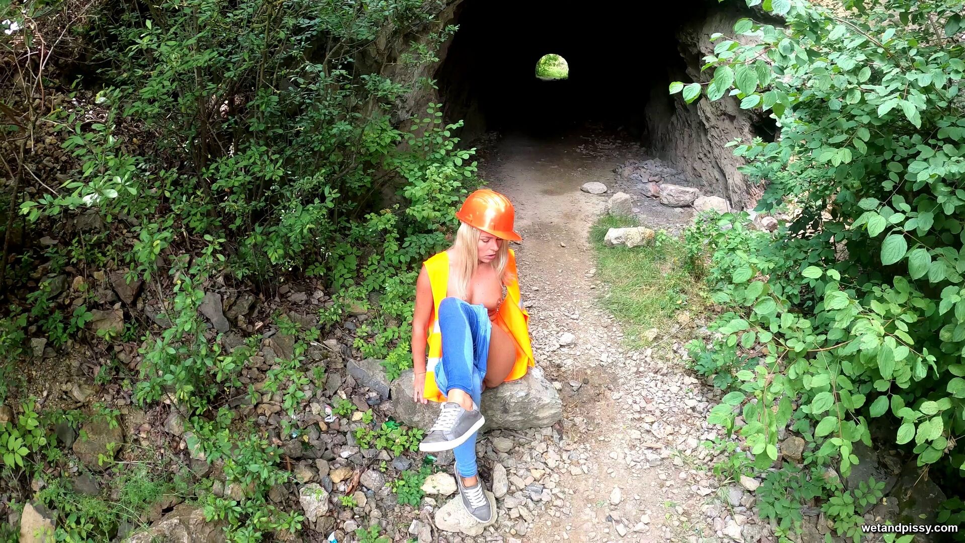 CLAUDIA MACC — CLAUDIA IN NATURE PART 2