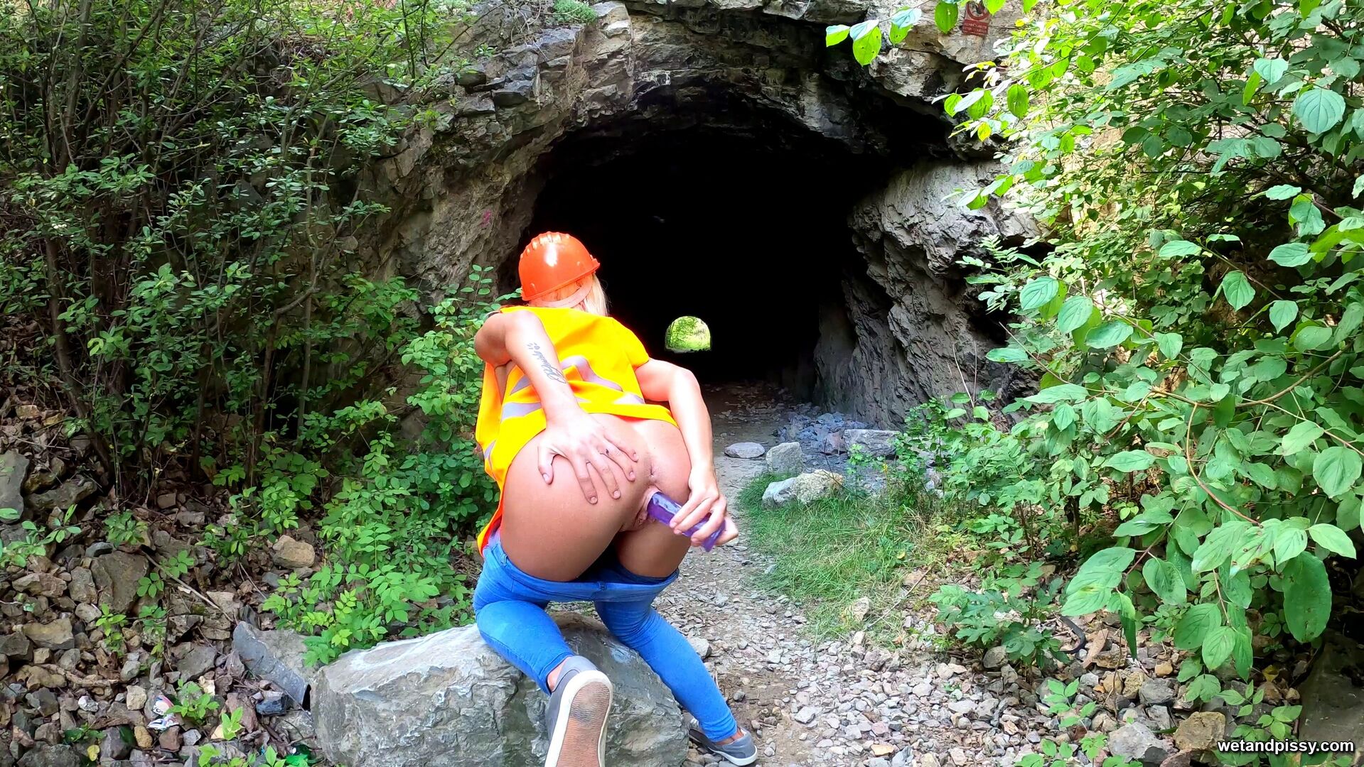 CLAUDIA MACC — CLAUDIA IN NATURE PART 2