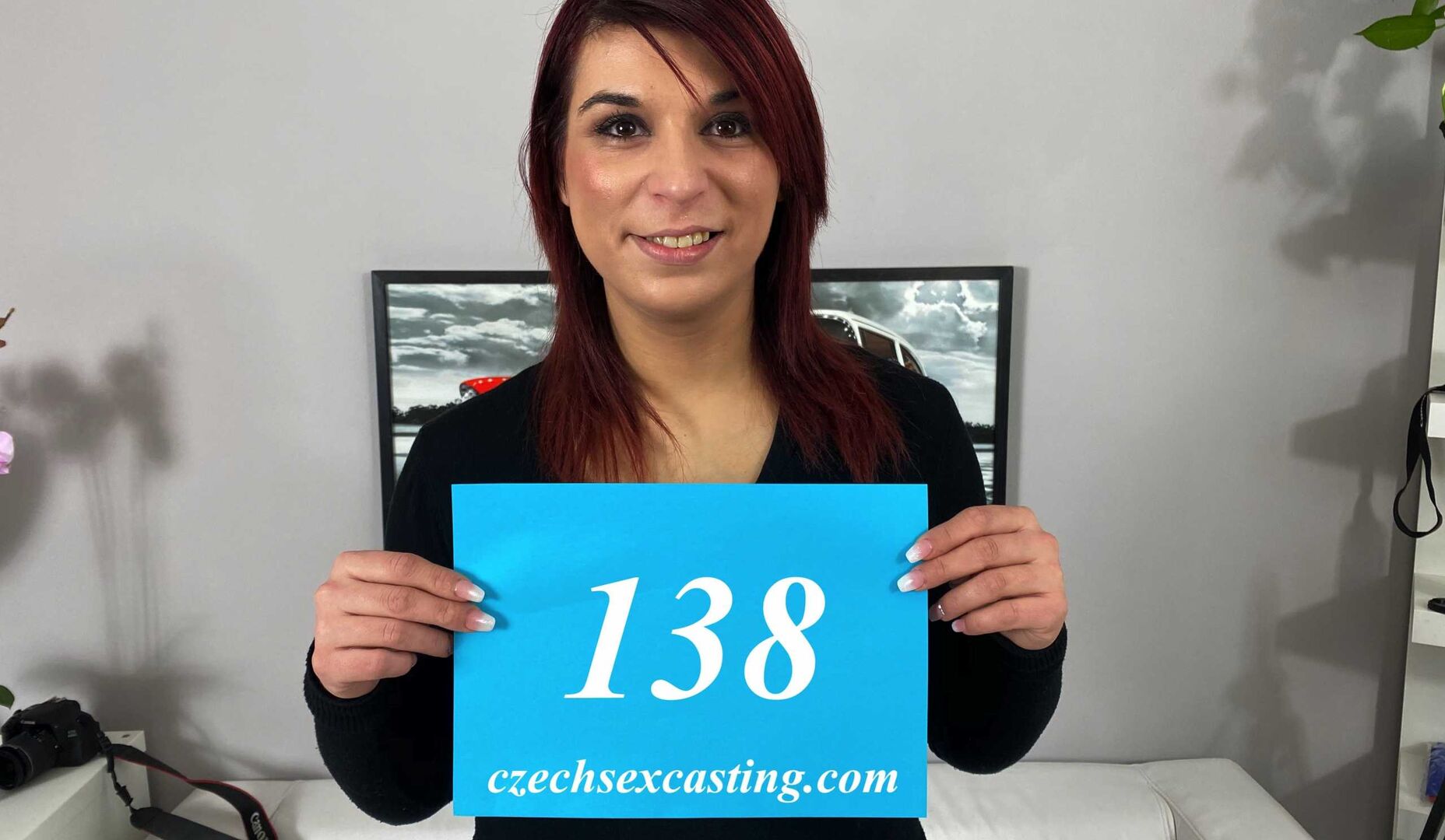 Casting for pregnant redhead