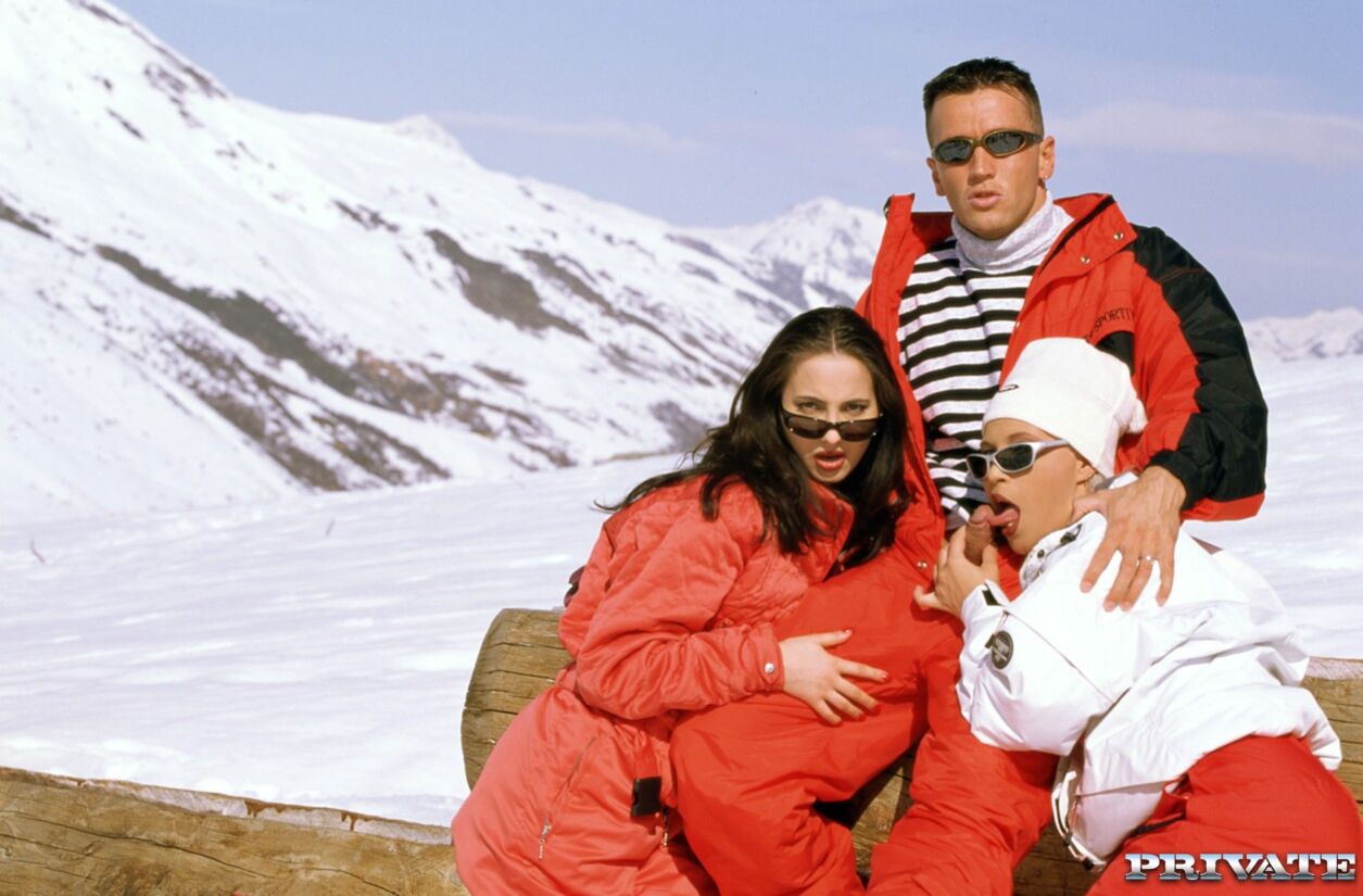 Patricia Diamond & Kyra Have an Anal Threesome in the Snow