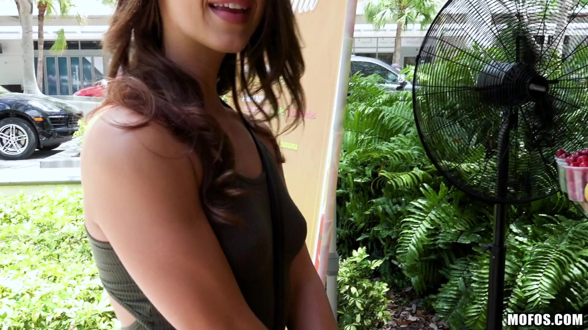 Fun-loving Model Fucks in Public