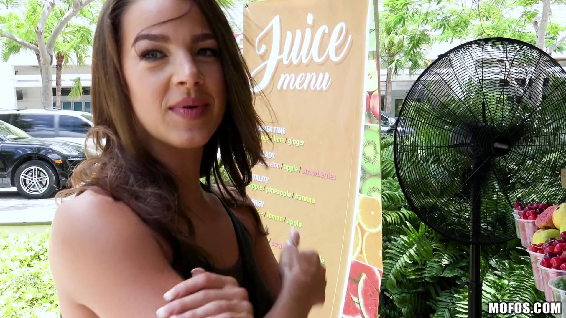 Fun-loving Model Fucks in Public