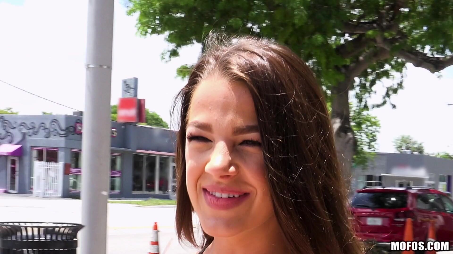 Fun-loving Model Fucks in Public