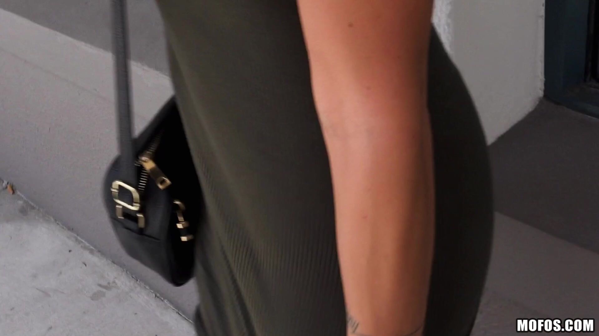 Fun-loving Model Fucks in Public