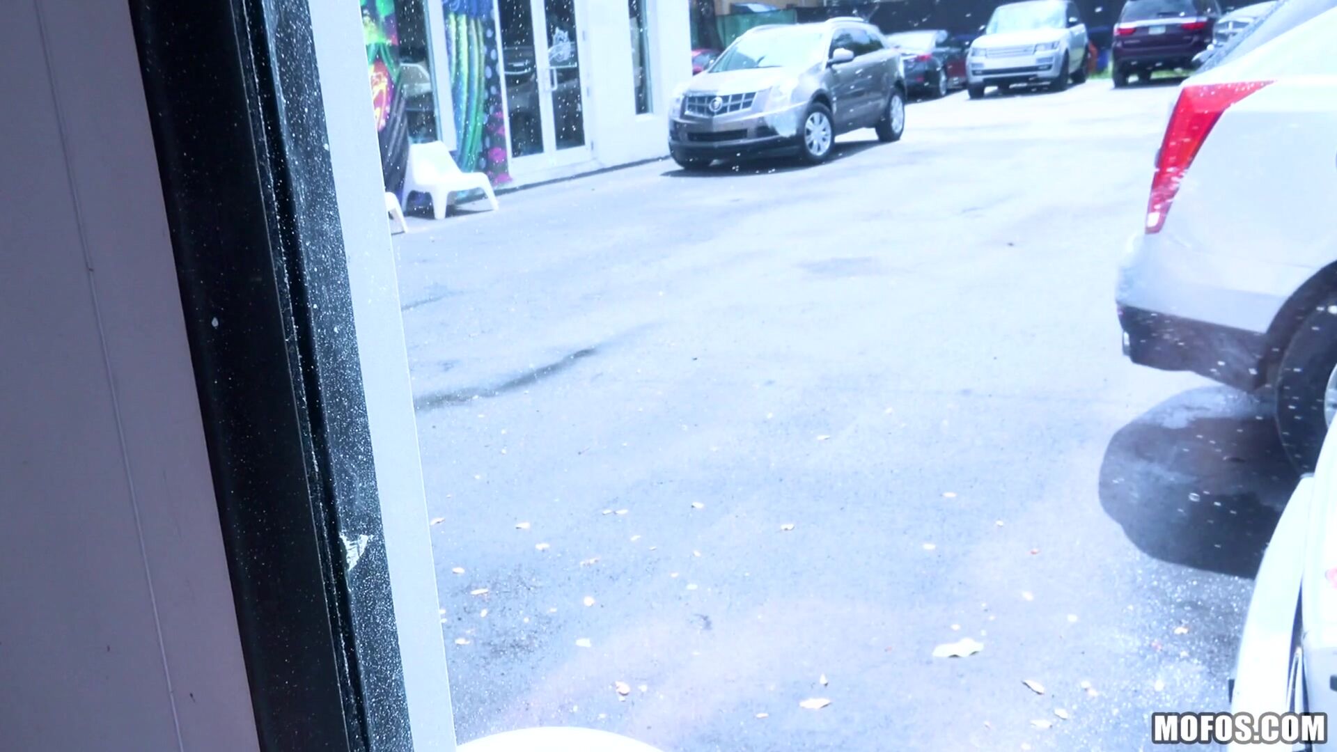 Fun-loving Model Fucks in Public